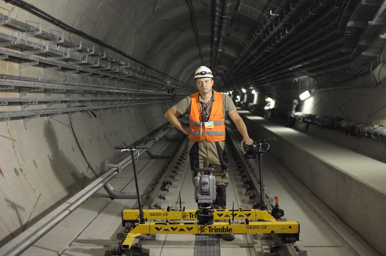 II Linia Metra w Warszawie - odcinek centralny