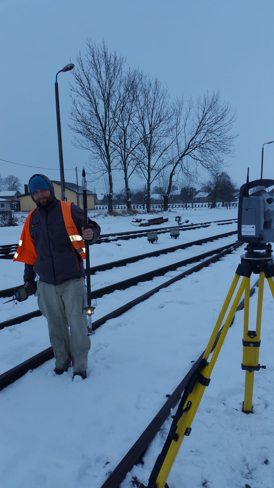 Linie kolejowe nr 66 i 69